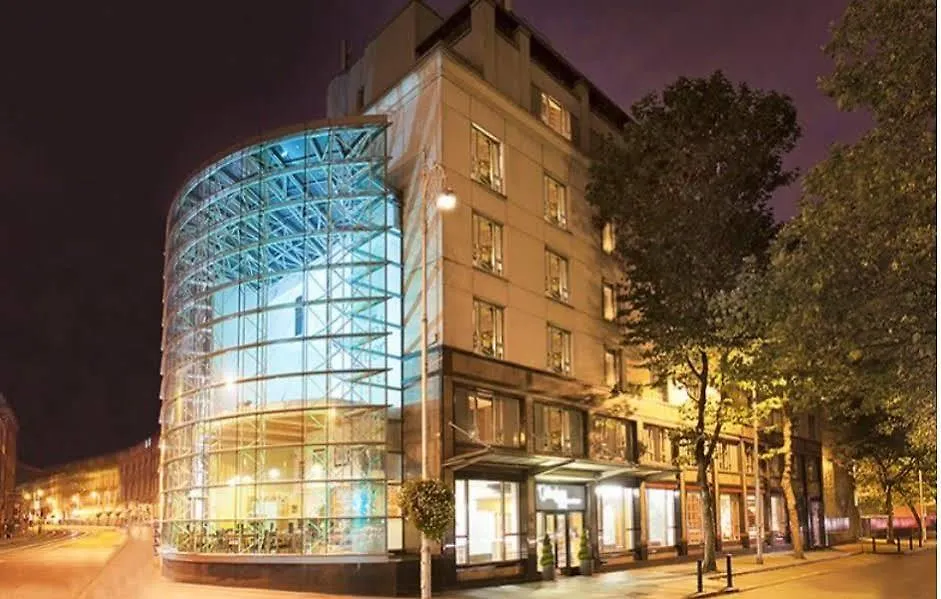 **** Hotel The Green Dublin Ireland