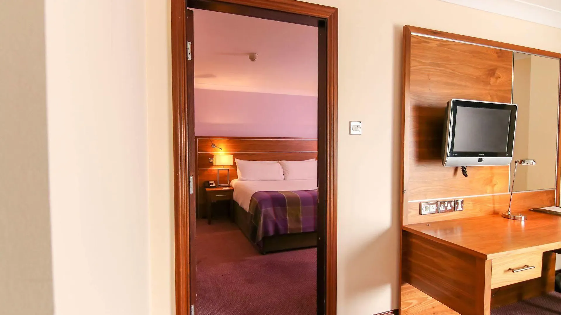 Hotel The Green Dublin